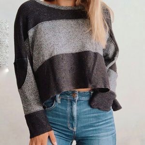 ANAMA Black Color Block Cropped Crewneck Sweater S